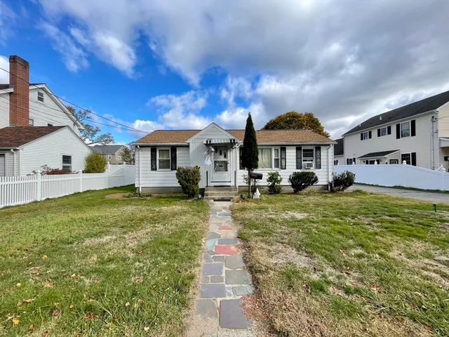 $3,700 | 226-226 Nevada Street, Unit 226, Newton, MA 02460