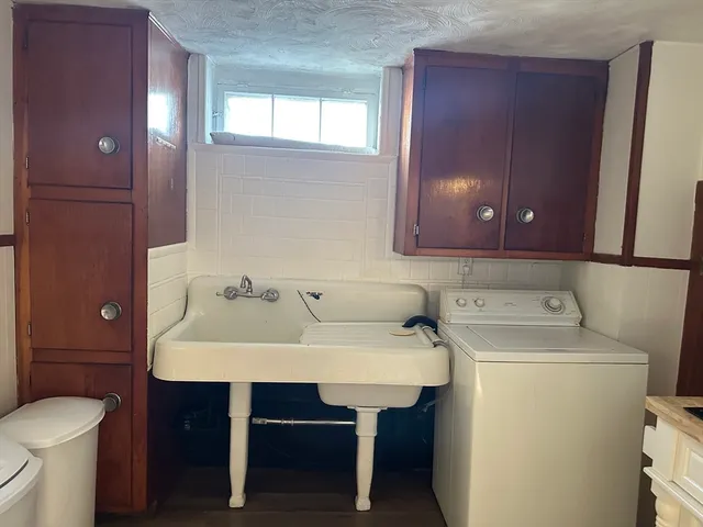 $4,000 | 226-226 Nevada Street, Unit 226, Newton, MA 02460