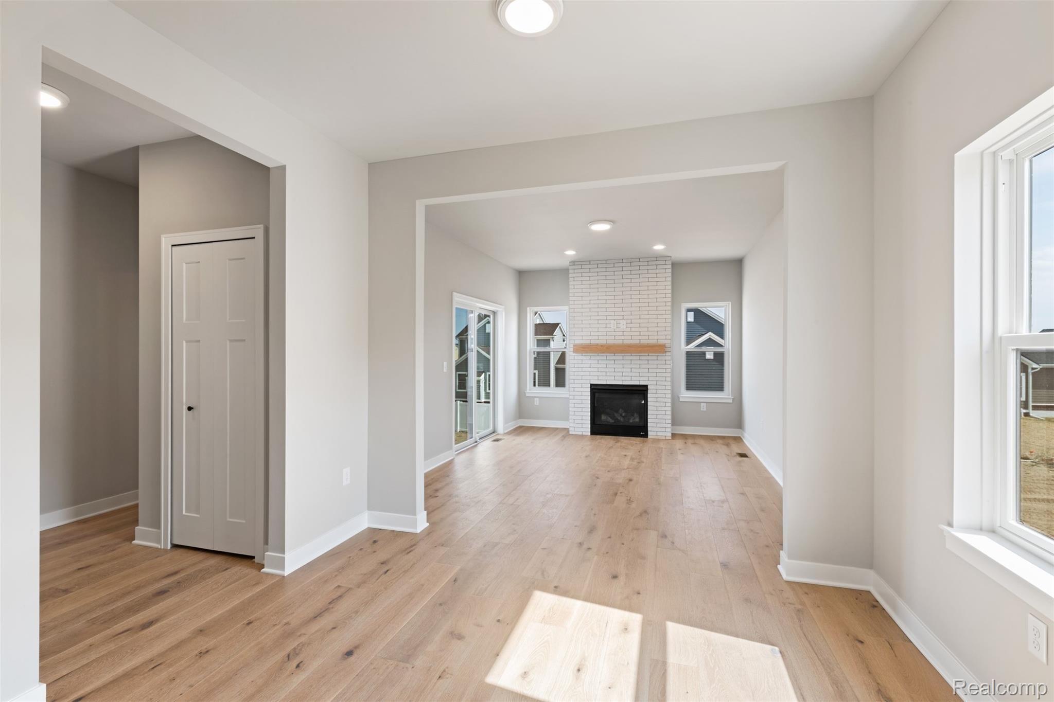 863 Ridge Road South Canton, MI 48188 - Photo 18 of 44 XA9A0154.jpg