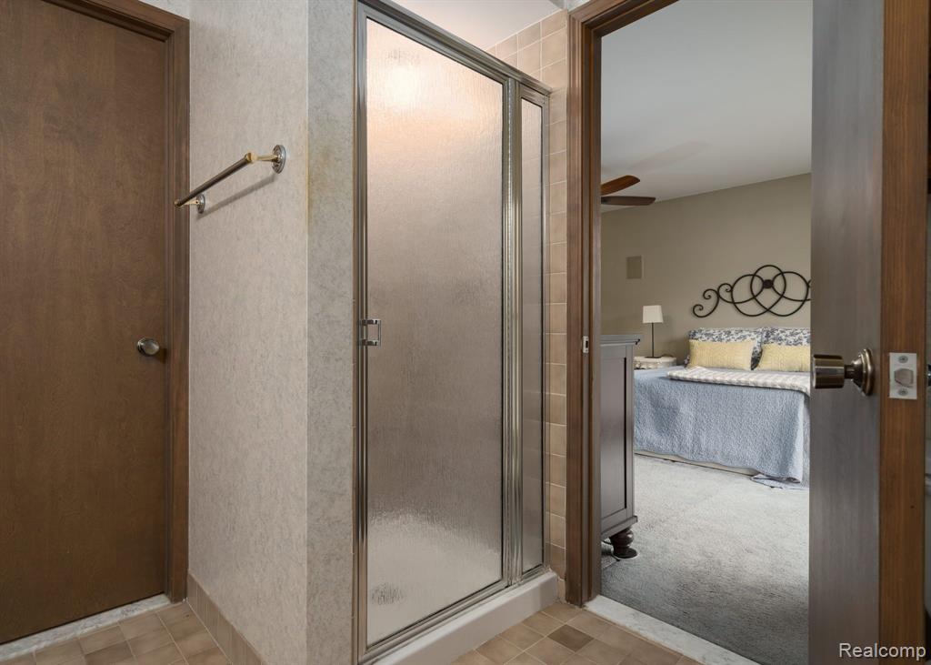 1353 Lomas Verdes Rochester Hills, MI 48306 - Photo 33 of 42