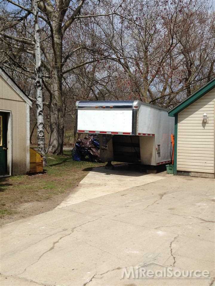 36141 Pound Road Richmond, MI 48062 - Photo 14 of 19 31198224-13.JPG