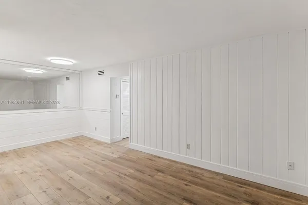 $529,000 | 255 Sunrise Drive, Unit 107, Key Biscayne, FL 33149