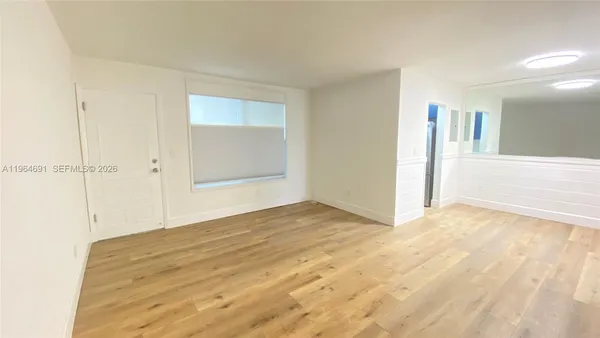 $529,000 | 255 Sunrise Drive, Unit 107, Key Biscayne, FL 33149