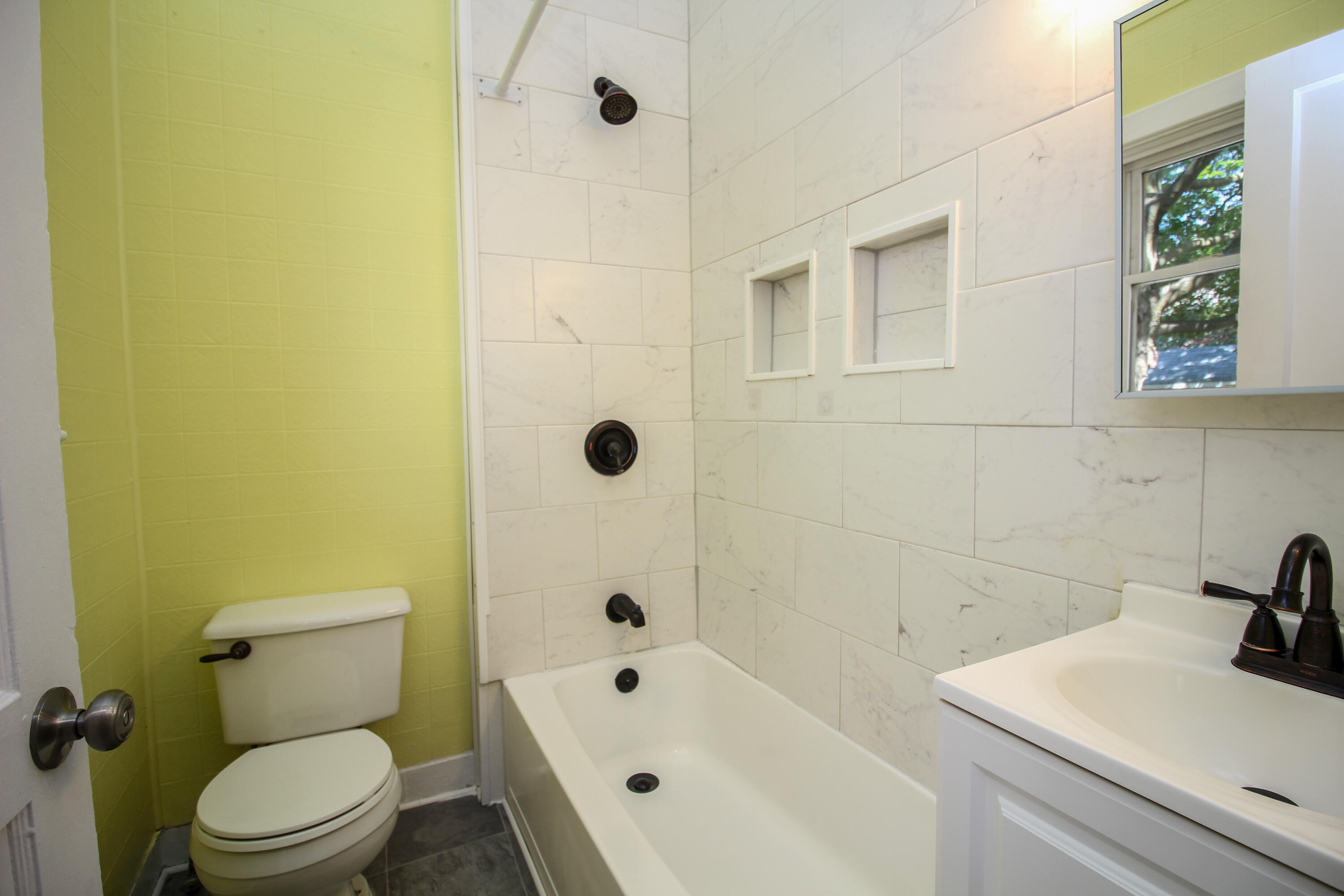310 South Constantine Street Three Rivers, MI 49093 - Photo 18 of 33 Constantine-28