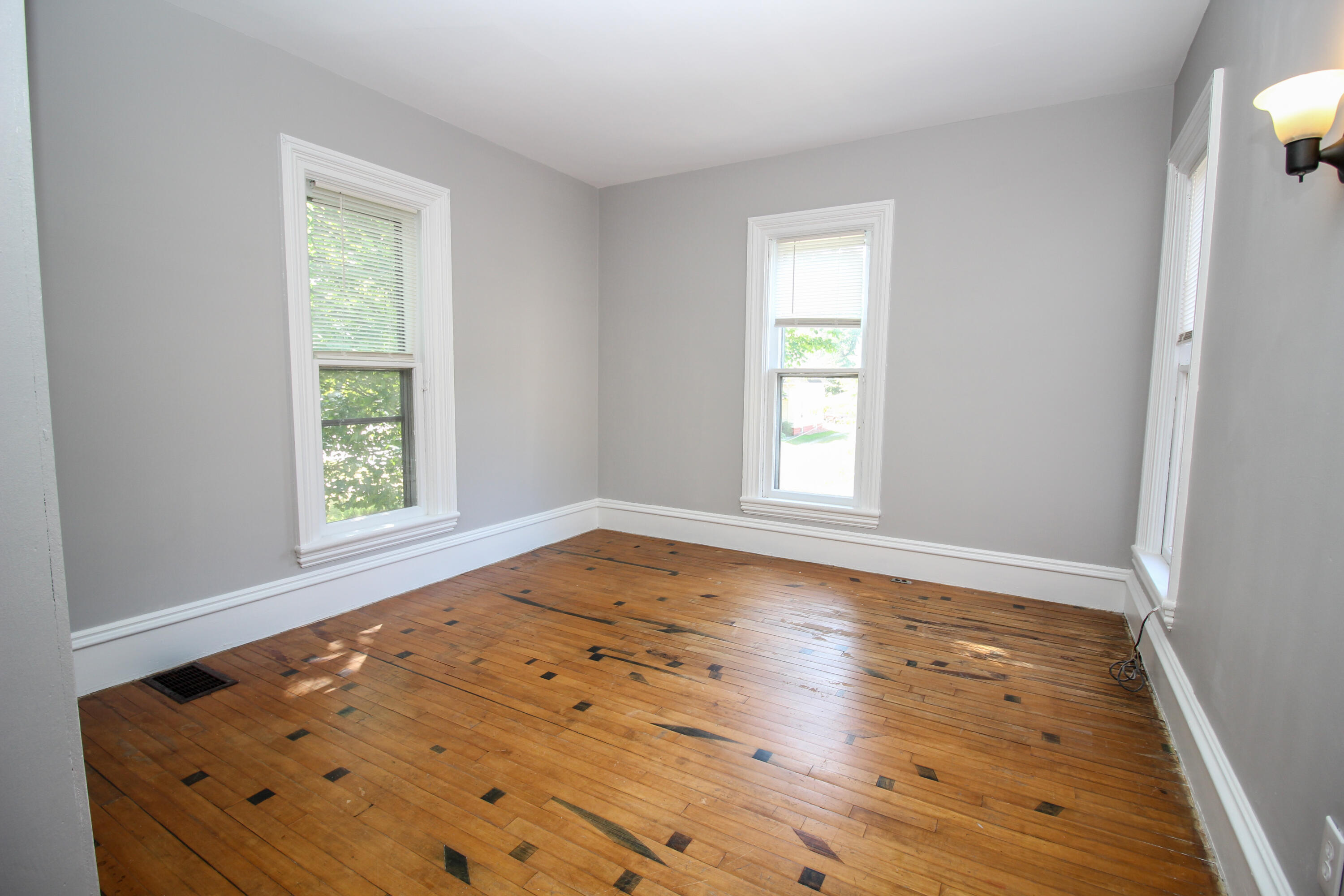 310 South Constantine Street Three Rivers, MI 49093 - Photo 29 of 33 Constantine-13