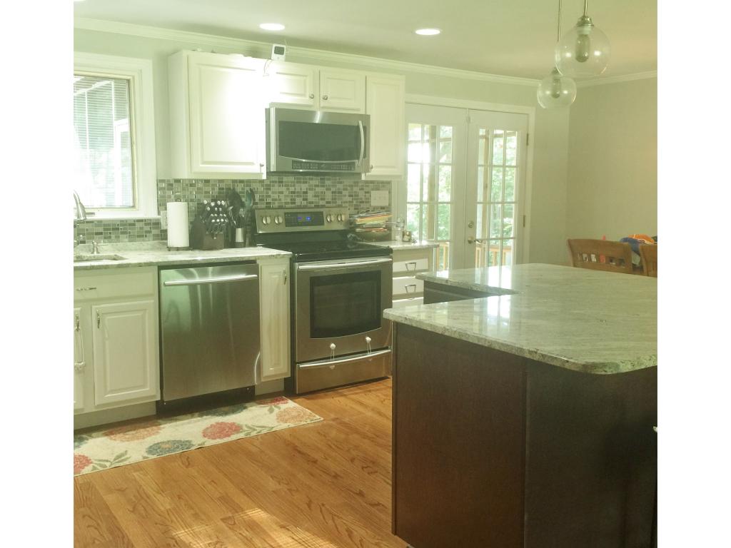 129 Musquash Road Hudson, NH 03051 - Photo 5 of 22