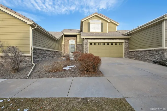 $2,895 | 22951 East Roxbury Drive, Unit B, Aurora, CO 80016