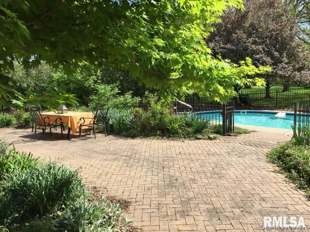 4938 Oak Hill Road Rochester, IL 62563 - Photo 6 of 36