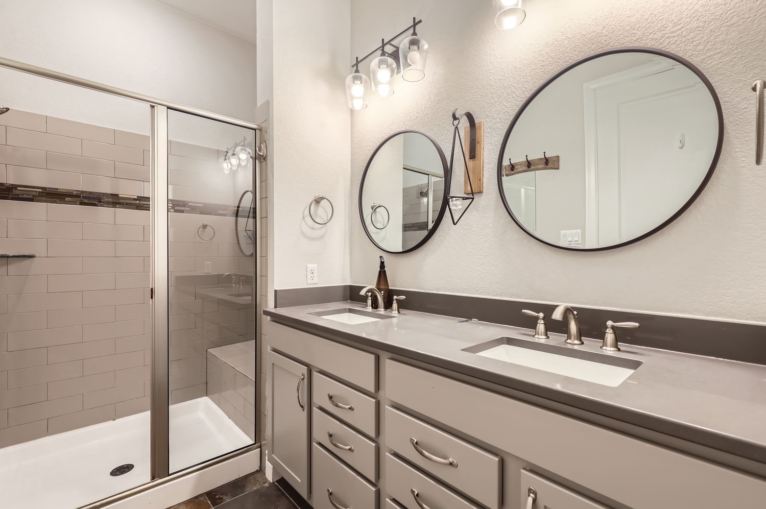 348 Adams Street Georgetown, TX 78628 - Photo 6 of 11 Lots of vanity and storage space in the primary bath.