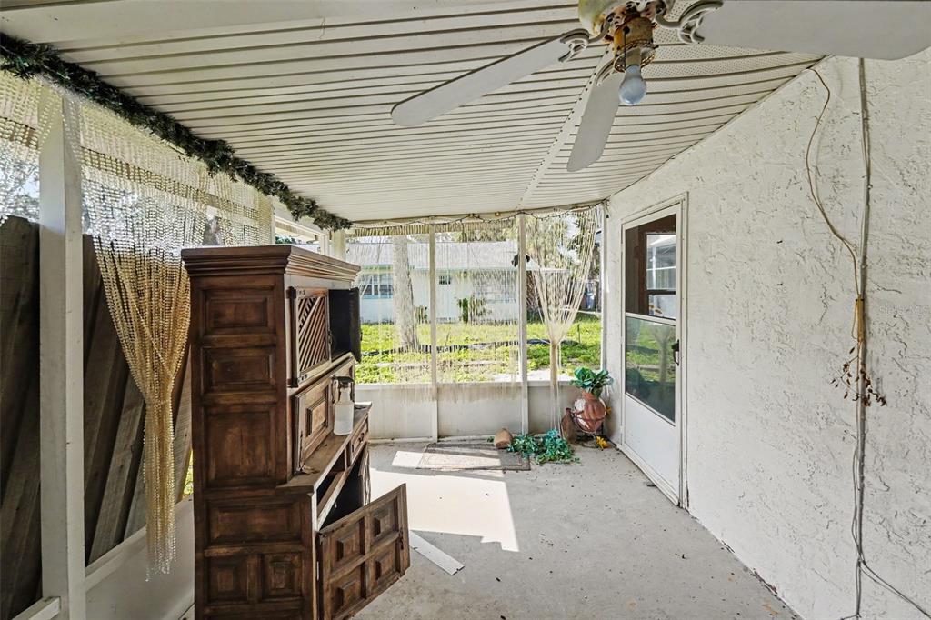 1811 2nd Street Indian Rocks Beach, FL 33785 - Photo 27 of 33 Gallery Image 27