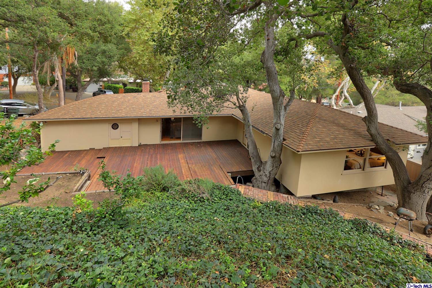 1350 Selvas Place Glendale, CA 91208 - Photo 26 of 30 an aerial view of a house with garden space and street view