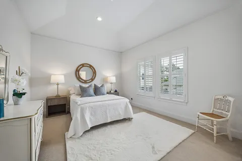 $1,595,000 | 6010 Isla Vista Court, Houston, TX 77041