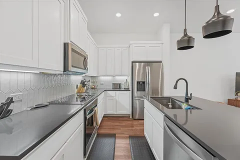 $390,000 | 7562 Edgeware Road, Dallas, TX 75228
