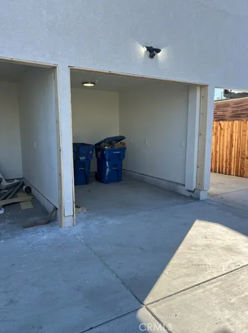 $3,400 | 409 1/2 East 99th Street, Los Angeles, CA 90003