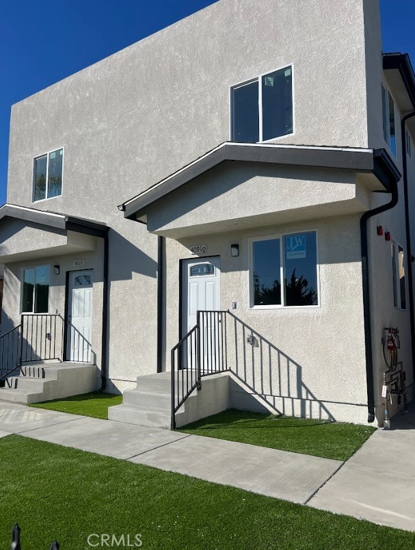 409 1/2 East 99th Street Los Angeles, CA 90003 - Photo 5 of 33