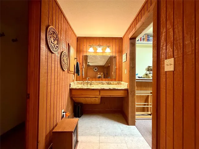 $650,000 | 22557 Waterview Circle, Flint, TX 75762