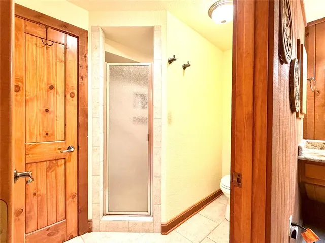 $650,000 | 22557 Waterview Circle, Flint, TX 75762