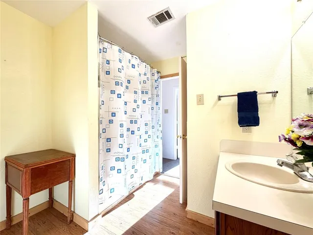 $650,000 | 22557 Waterview Circle, Flint, TX 75762