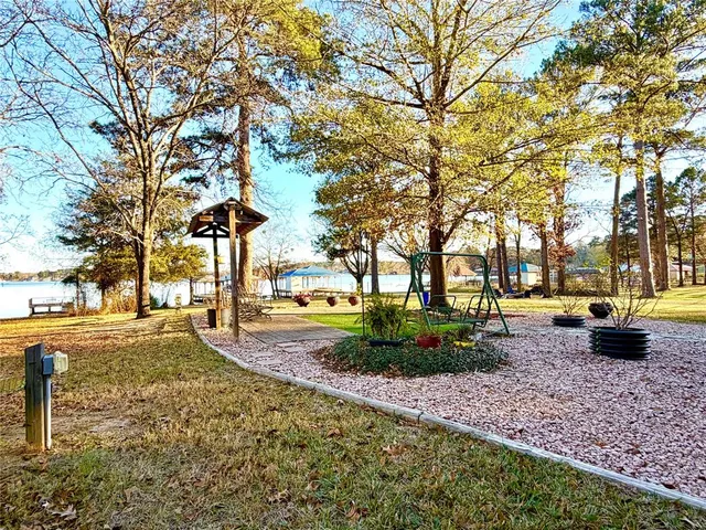 $650,000 | 22557 Waterview Circle, Flint, TX 75762