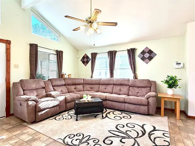 $650,000 | 22557 Waterview Circle, Flint, TX 75762