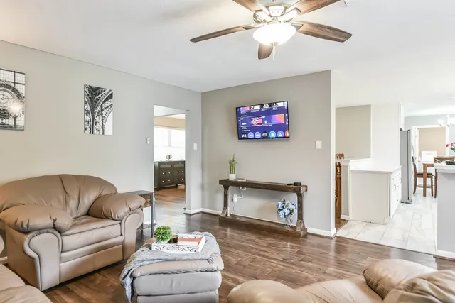 $2,150 | 5650 Ludington Drive, Houston, TX 77035