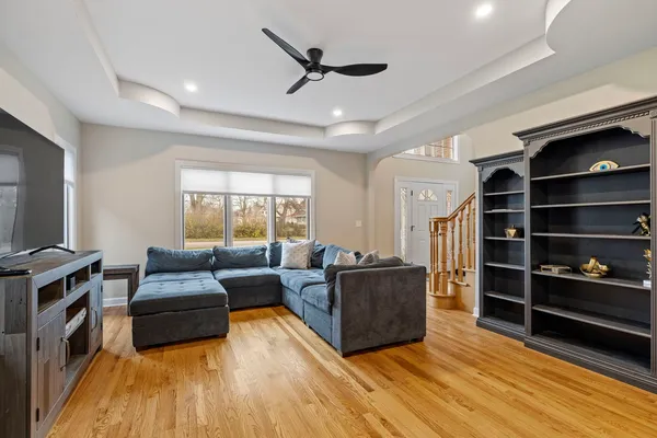 $1,135,000 | 1203 North Burning Bush Lane, Mount Prospect, IL 60056