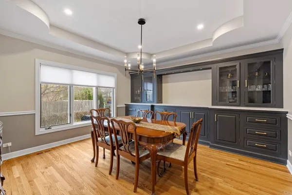 $1,135,000 | 1203 North Burning Bush Lane, Mount Prospect, IL 60056