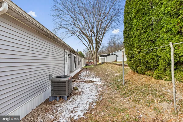 $150,000 | 921 Lakeview Drive, Green Lane, PA 18054