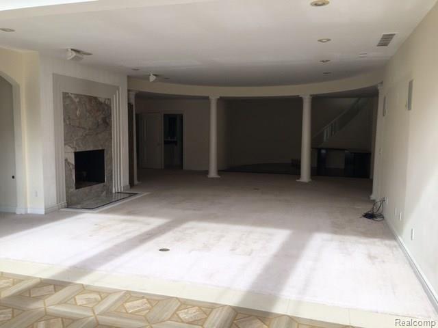 1224 Lenox Road Bloomfield Hills, MI 48304 - Photo 3 of 33 image6.jpeg