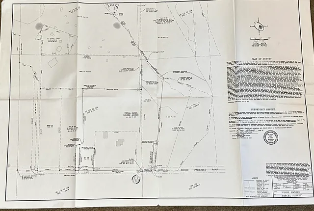 $480,000 | 16529 Scenic Palisades Road, Mount Carroll, IL 61053