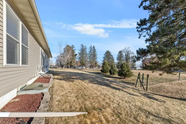 $290,000 | 205 Park Drive, Lewiston, MN 55952