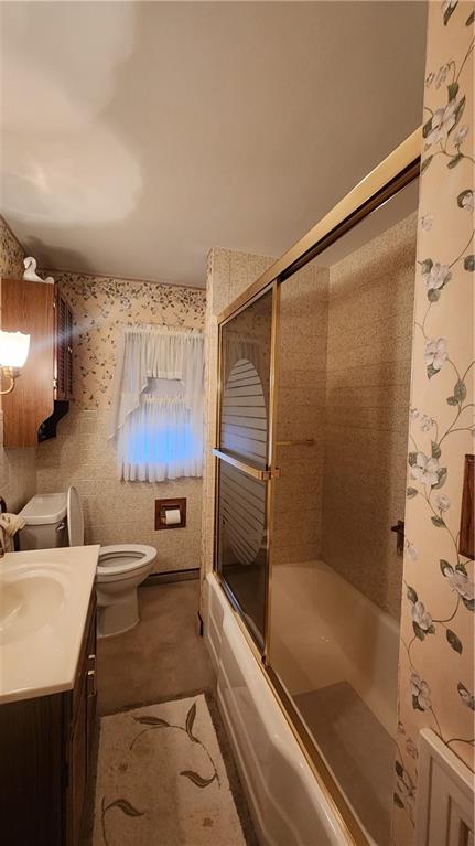 525 Burns Street Vandergrift, PA 15690 - Photo 15 of 25 a bathroom with a shower and a sink