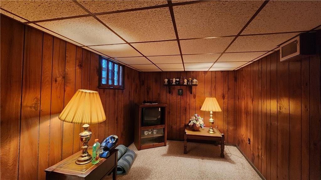 525 Burns Street Vandergrift, PA 15690 - Photo 16 of 25 a room with furniture and a window