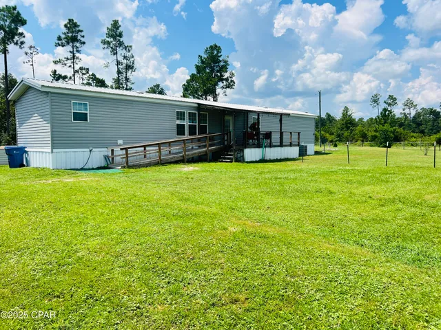 $157,000 | 12103 Edgewood Road, Fountain, FL 32438