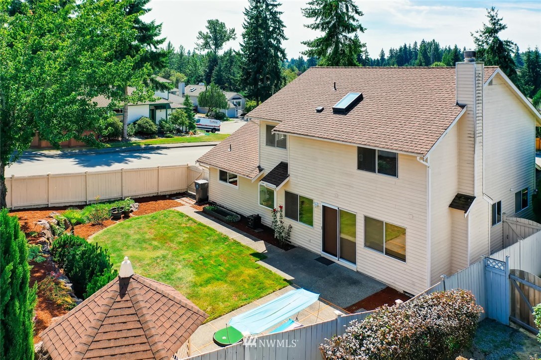 2122 Field Avenue Northeast Renton, WA 98059 - Photo 23 of 24