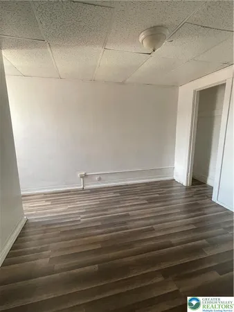 $1,800 | 936 North 6th Street, Allentown, PA 18102