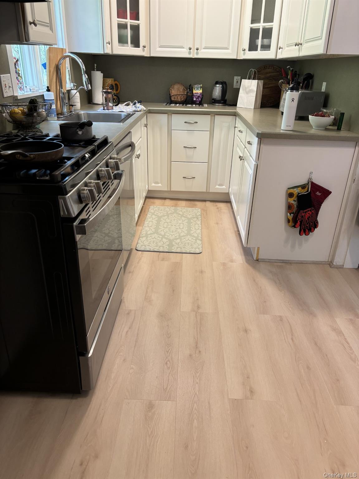 5650 North Bayview Road Southold, NY 11971 - Photo 7 of 25 Gallery Image 7
