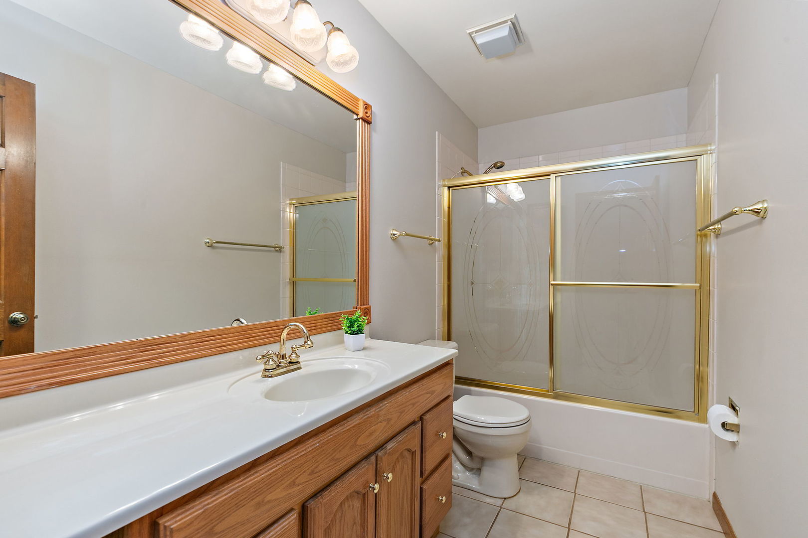 500 Essex Road Fox River Grove, IL 60021 - Photo 23 of 31