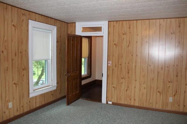 19567 Mathew Road Morrison, IL 61270 - Photo 32 of 62 an empty room with windows and closet