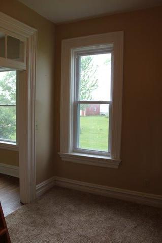 19567 Mathew Road Morrison, IL 61270 - Photo 40 of 62 an empty room with a window