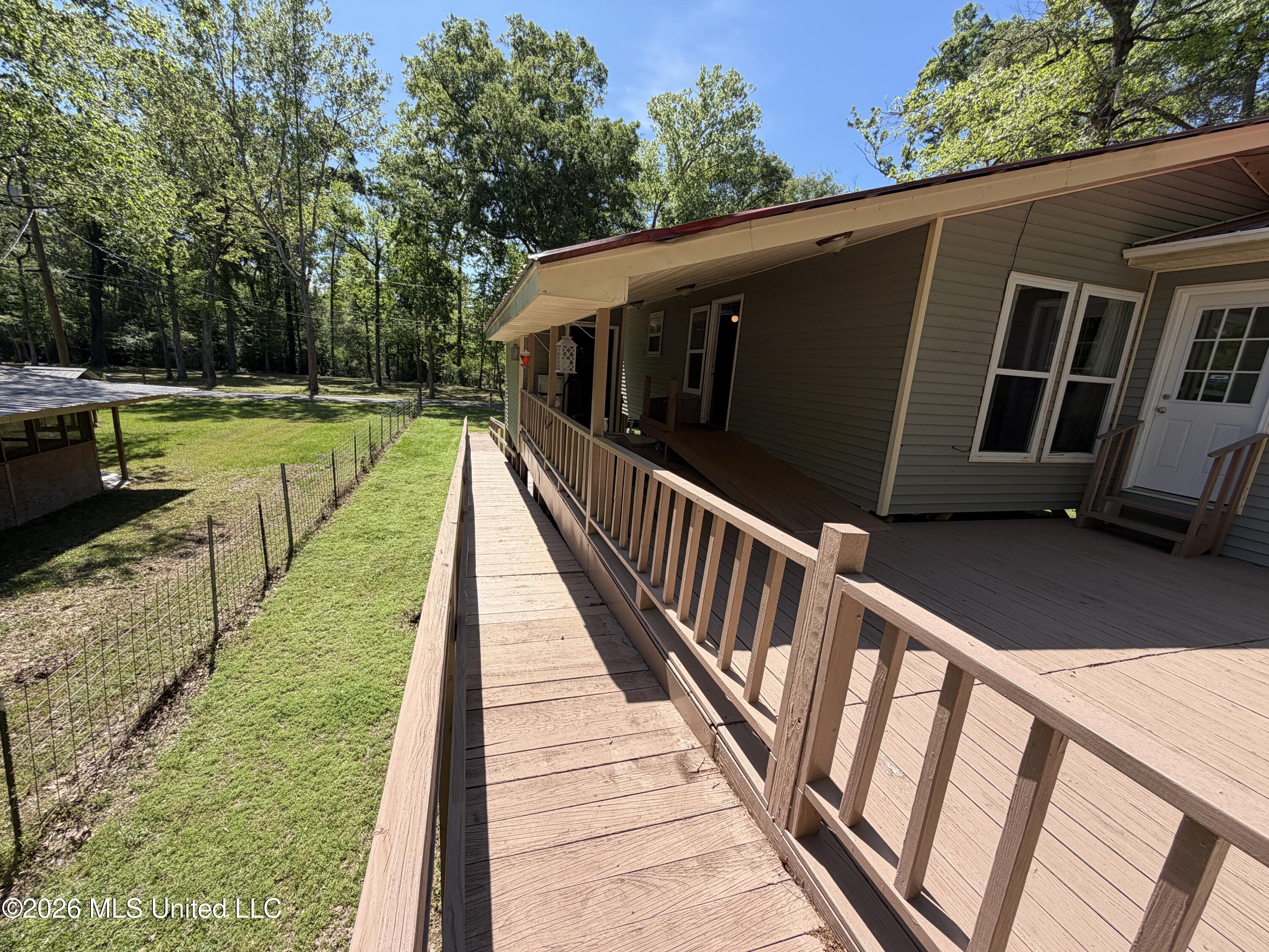 68 Oak Point Road Picayune, MS 39466 - Photo 23 of 32 IMG_2971