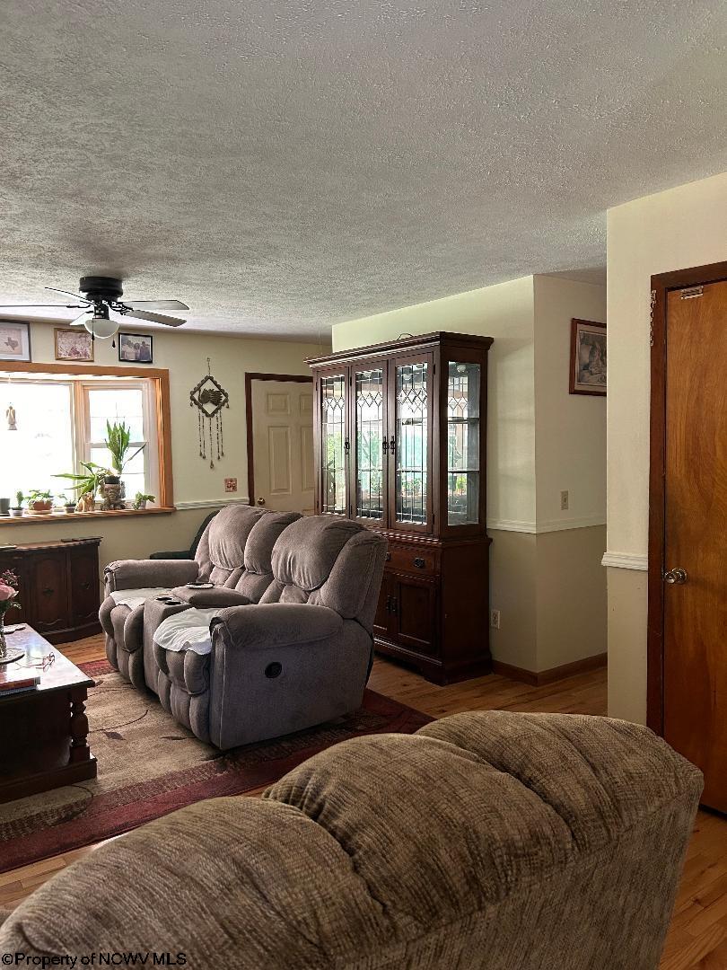 1105 Grace Reedy, WV 25270 - Photo 17 of 25 Gallery Image 17