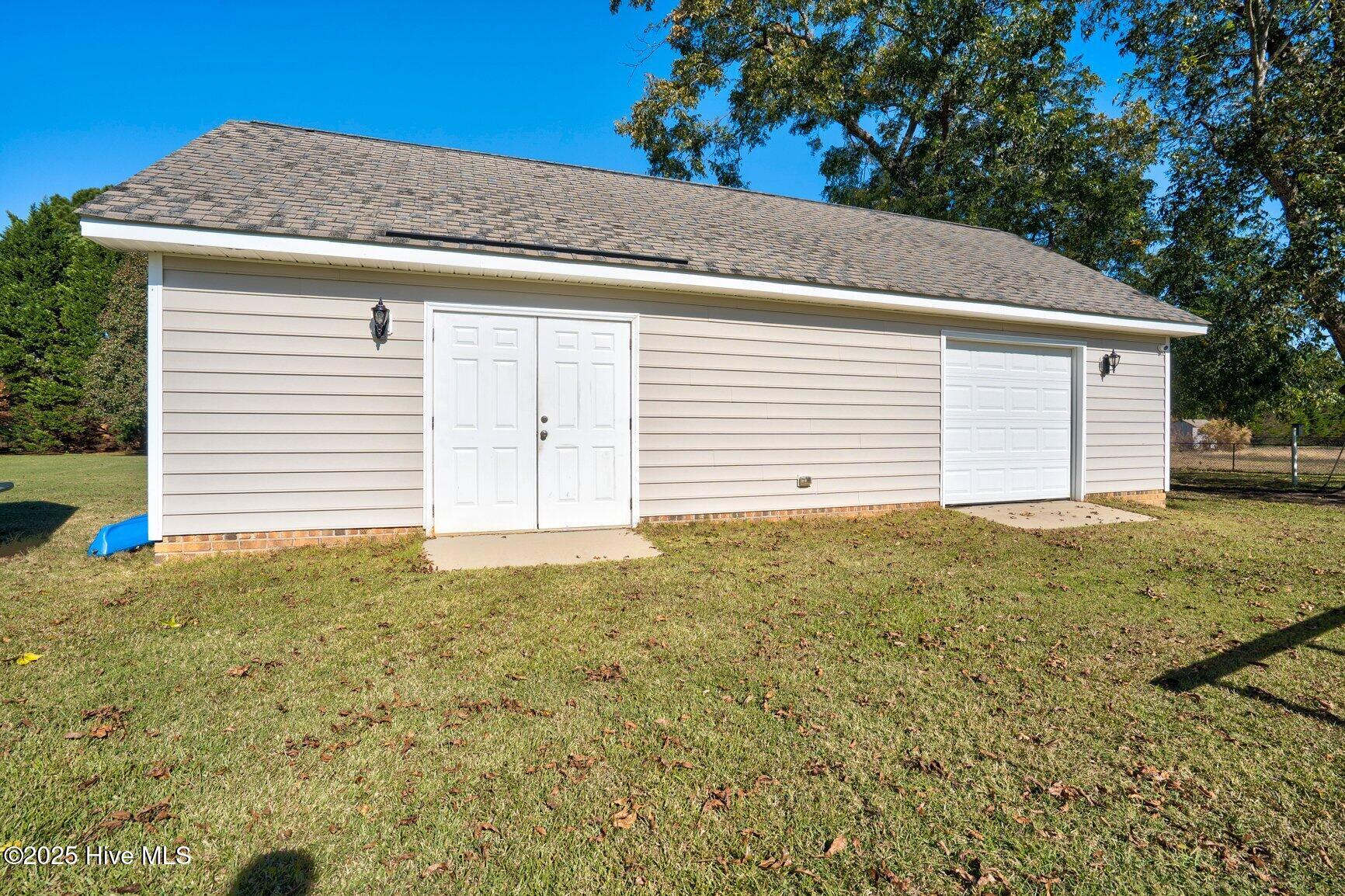 2884 Sherrod Road Nashville, NC 27856 - Photo 24 of 28 031-2884SherrodRoad-Nashville-NC-27856-S