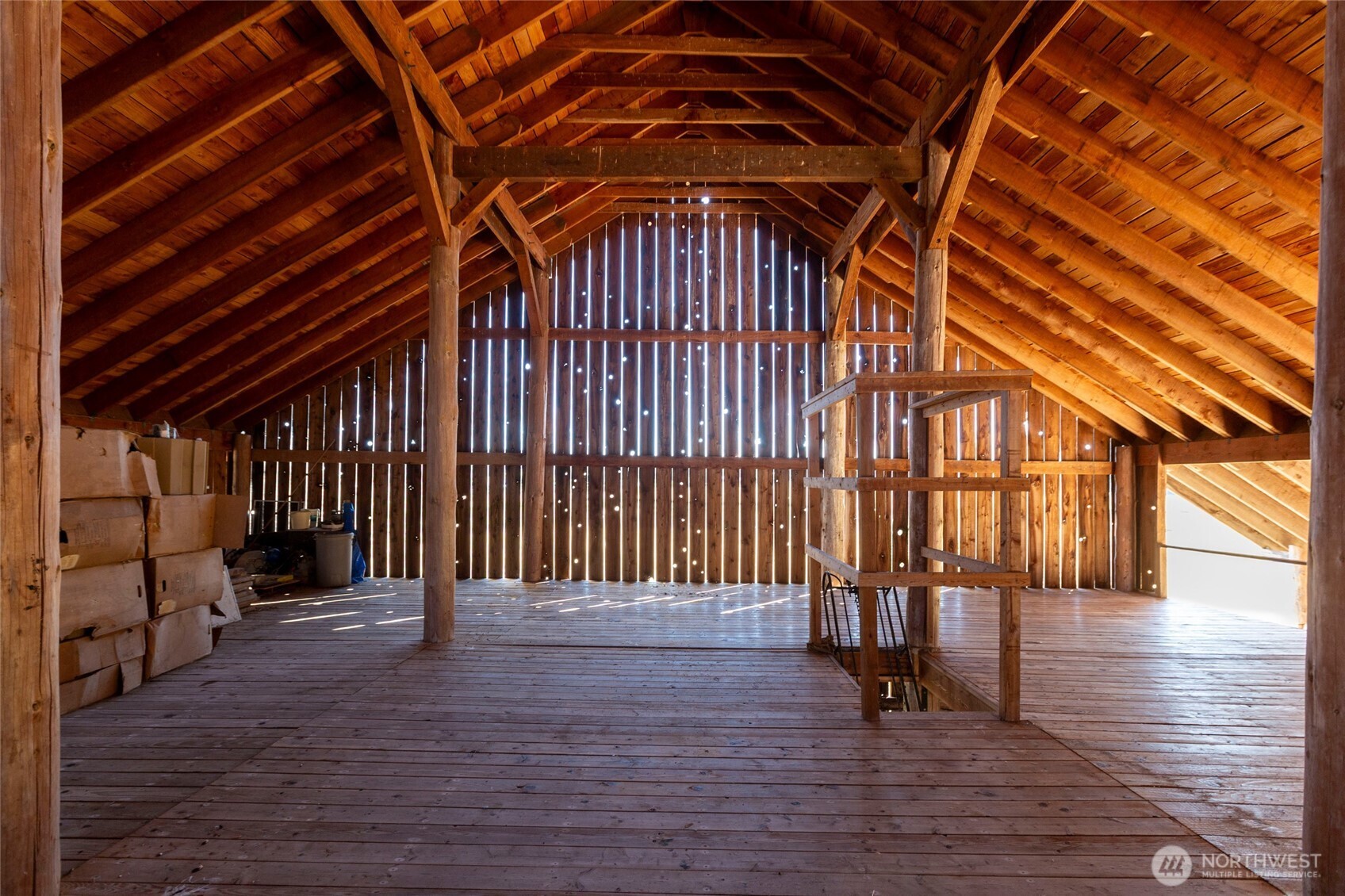 549 Davis Bay Road Lopez Island, WA 98261 - Photo 26 of 34 a view of an entryway with wooden floor