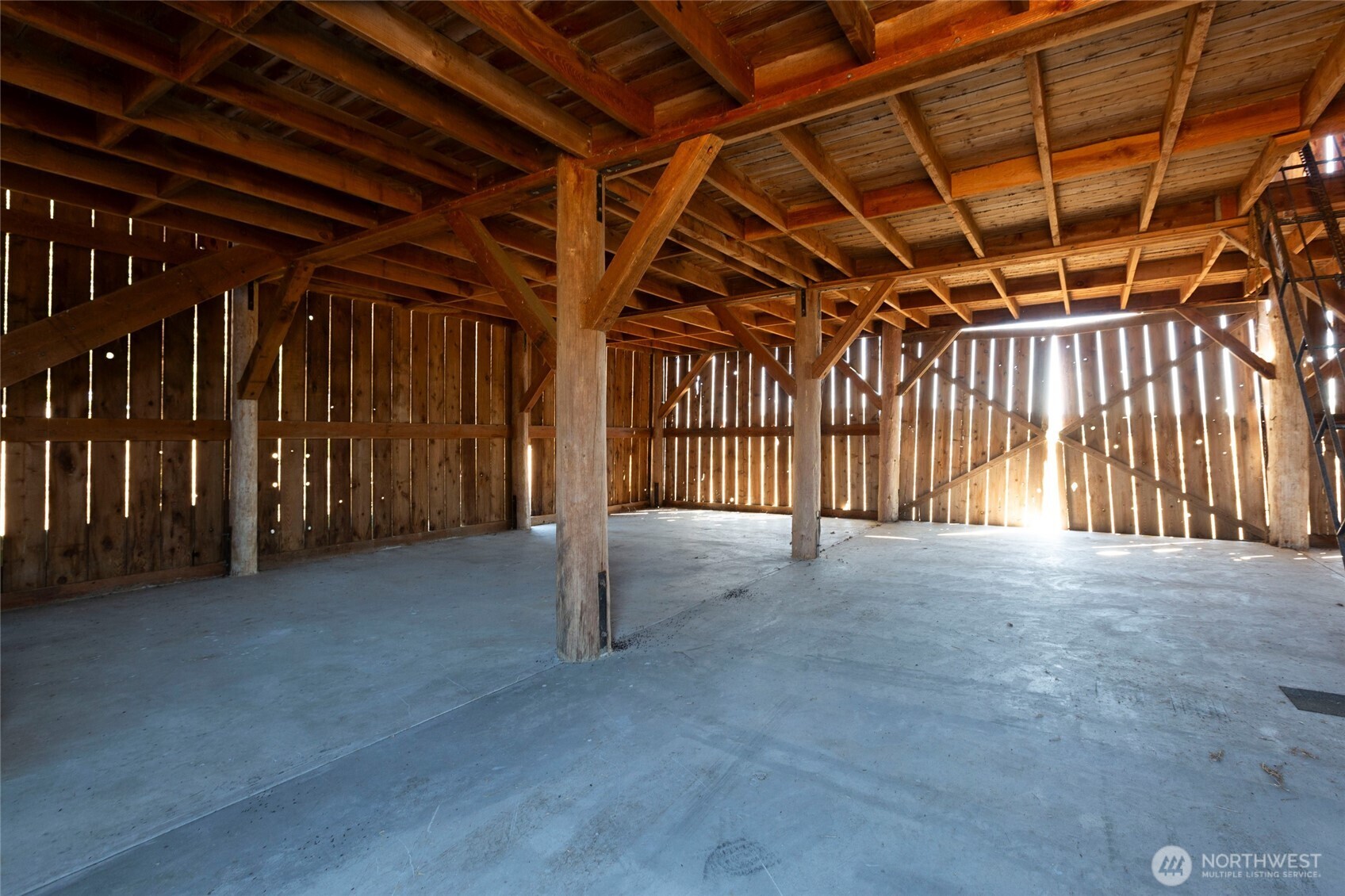 549 Davis Bay Road Lopez Island, WA 98261 - Photo 27 of 37 a view of an empty room