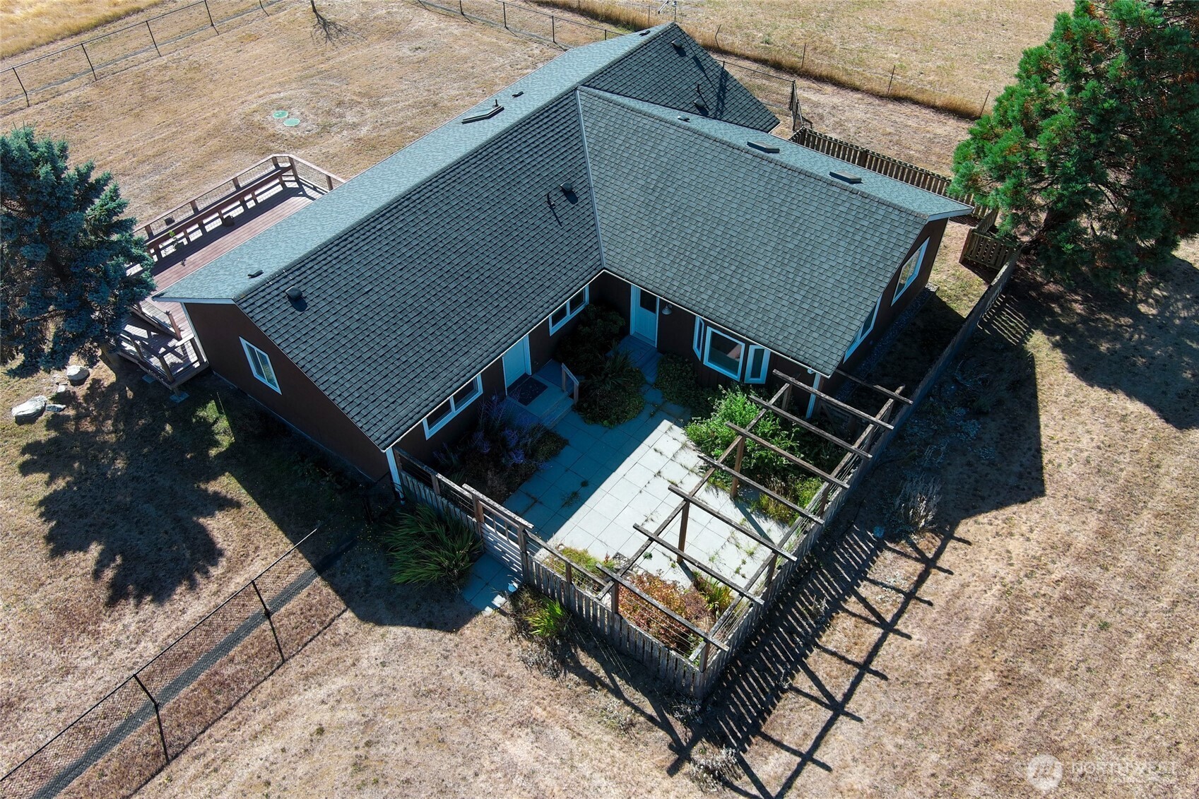 549 Davis Bay Road Lopez Island, WA 98261 - Photo 9 of 37 a view of roof with sitting area