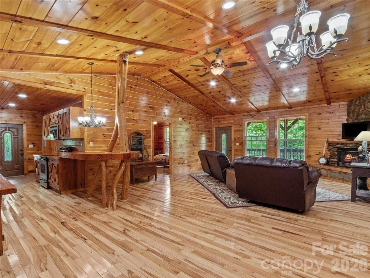 439 Upper Pig Pen Road Green Mountain, NC 28740 - Photo 14 of 28