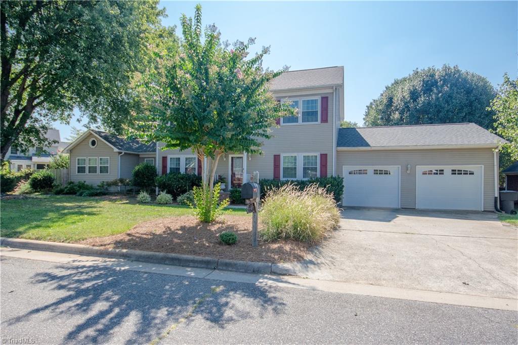 3944 Brandywine Street High Point, NC 27265 - Photo 2 of 30 Gallery Image 2