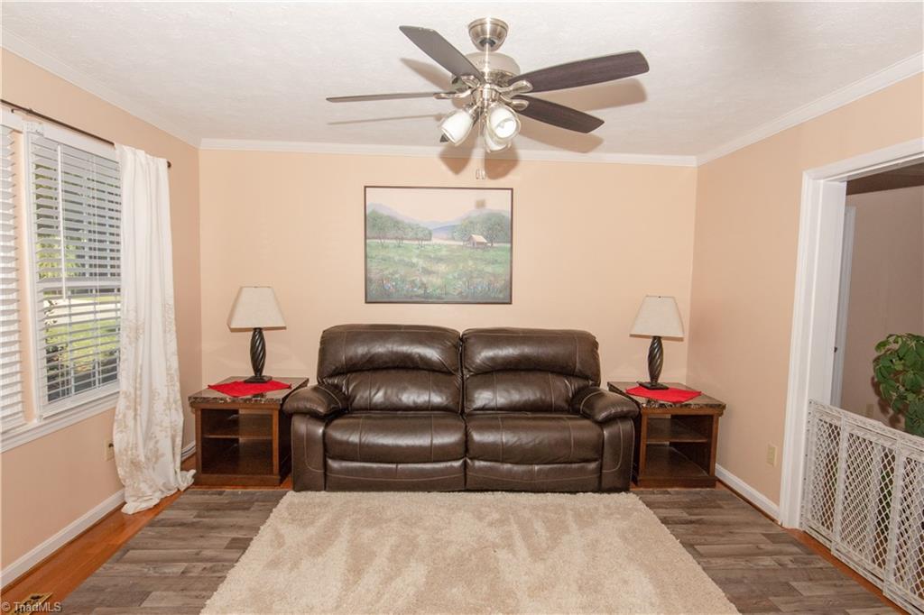 3944 Brandywine Street High Point, NC 27265 - Photo 9 of 30 Gallery Image 9