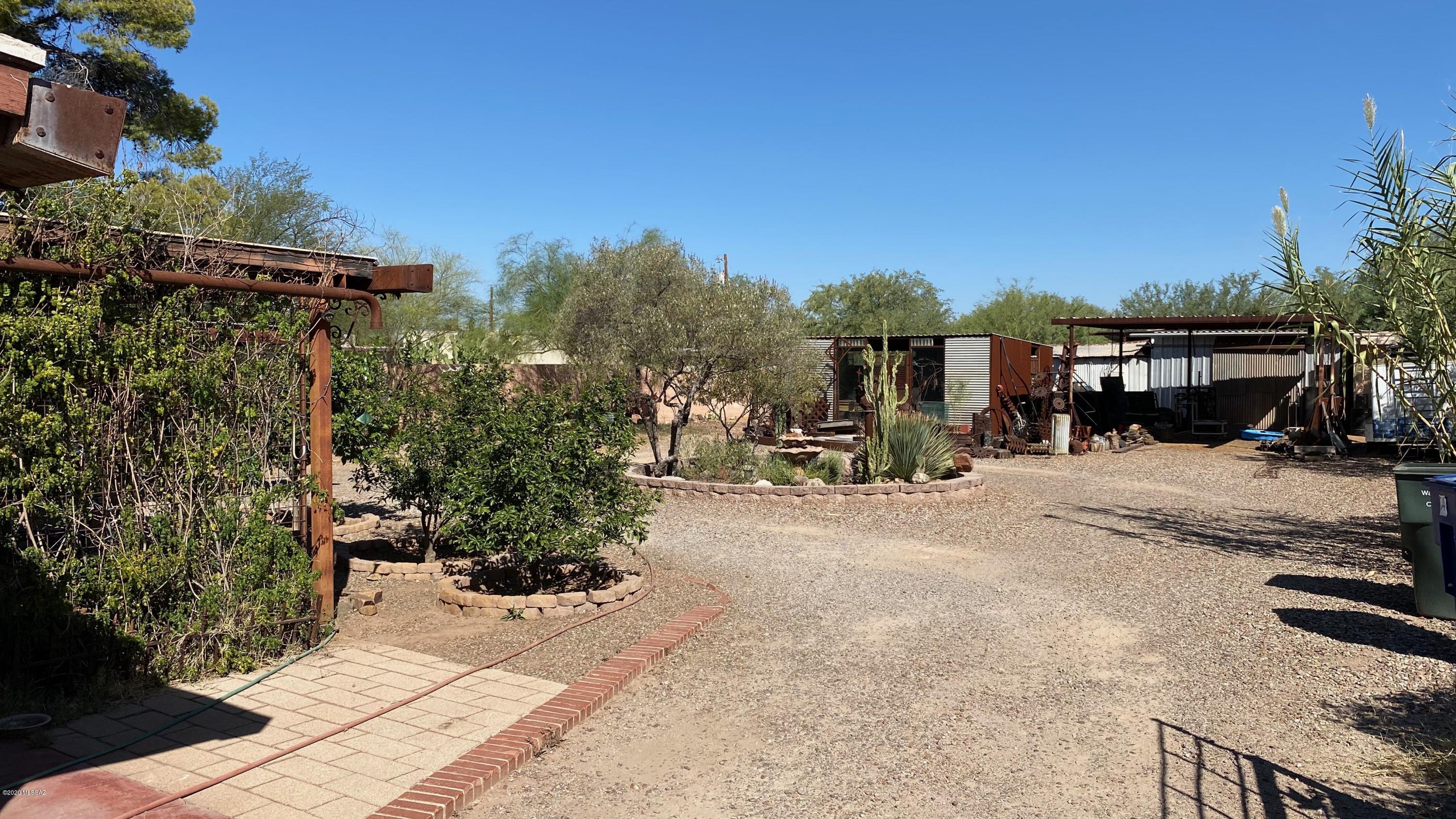 425 East Navajo Road Tucson, AZ 85705 - Photo 7 of 26 Gallery Image 7
